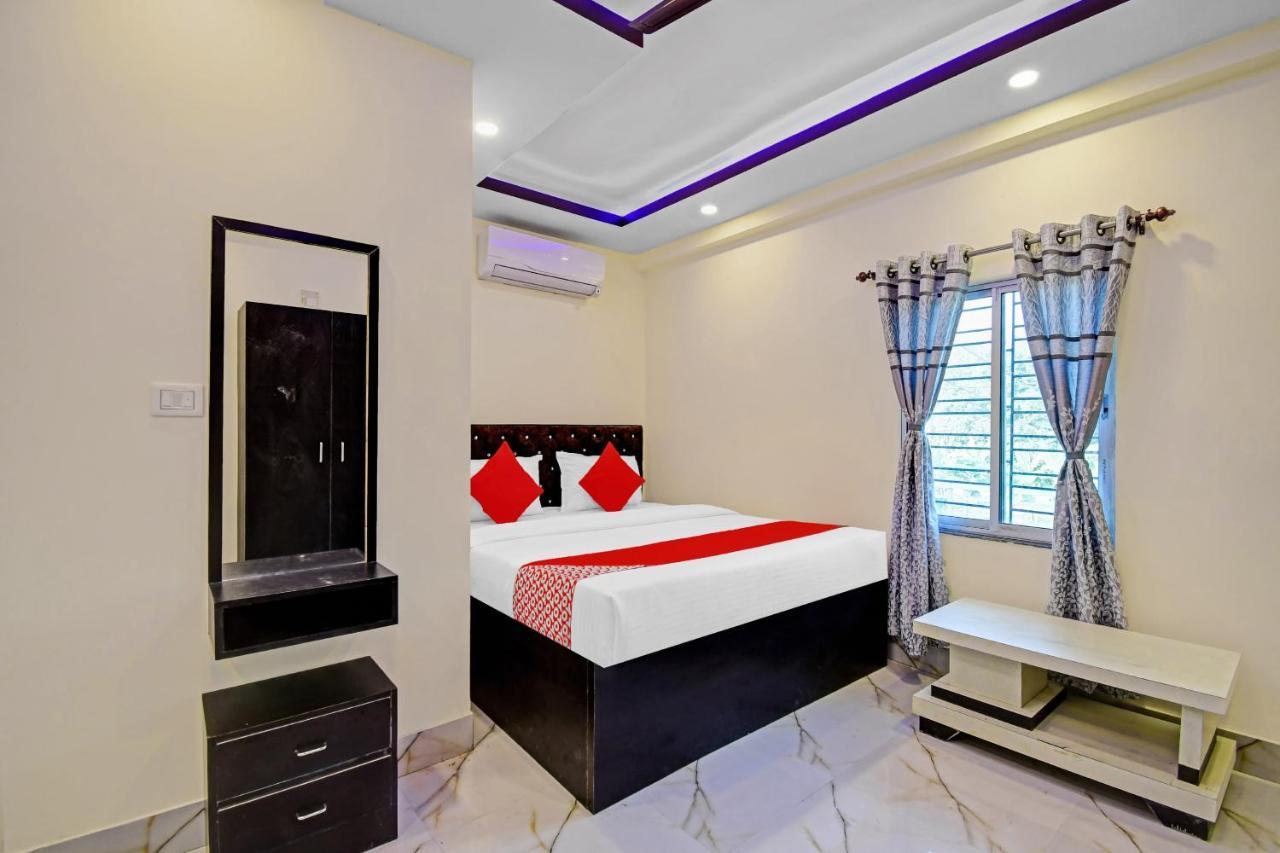 Oyo 86602 Hotel Dream Palace Calcutta  Esterno foto
