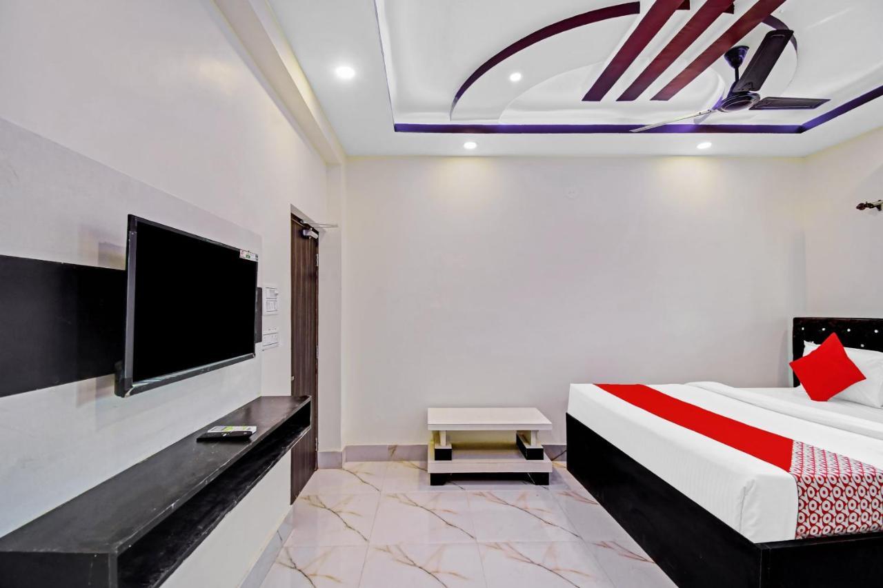 Oyo 86602 Hotel Dream Palace Calcutta  Esterno foto