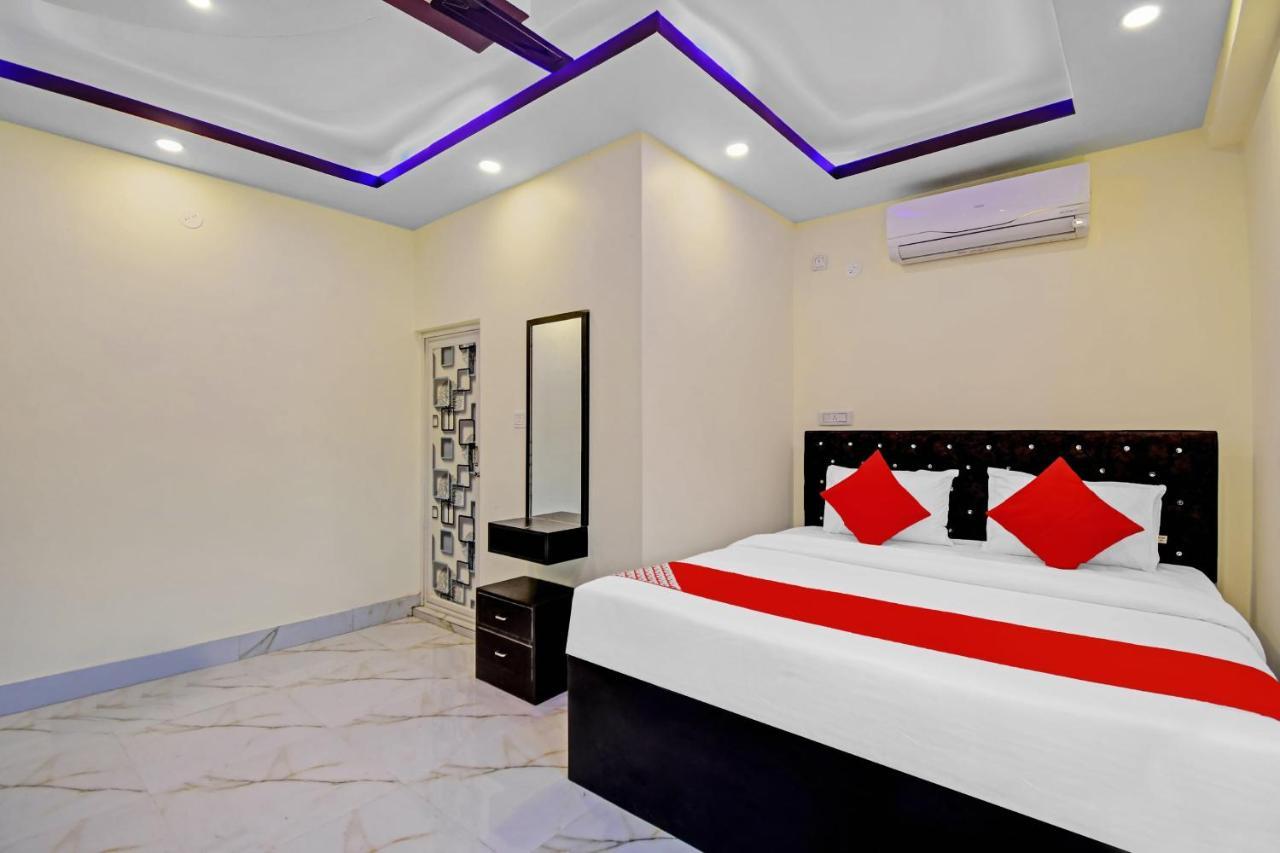 Oyo 86602 Hotel Dream Palace Calcutta  Esterno foto