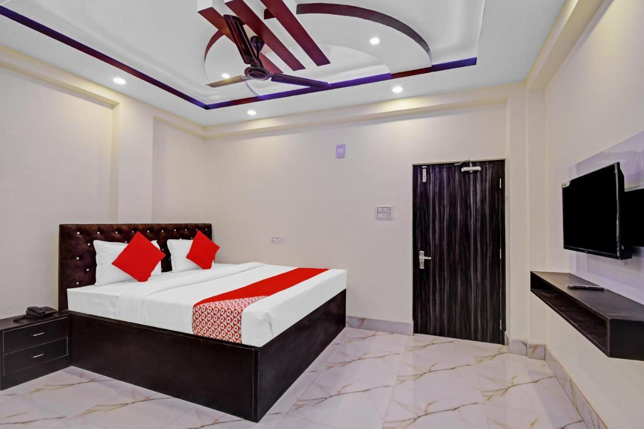 Oyo 86602 Hotel Dream Palace Calcutta  Esterno foto