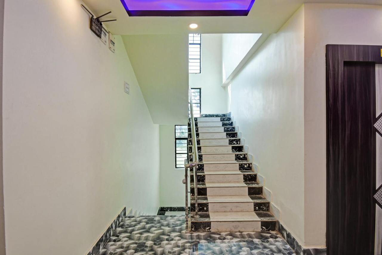 Oyo 86602 Hotel Dream Palace Calcutta  Esterno foto